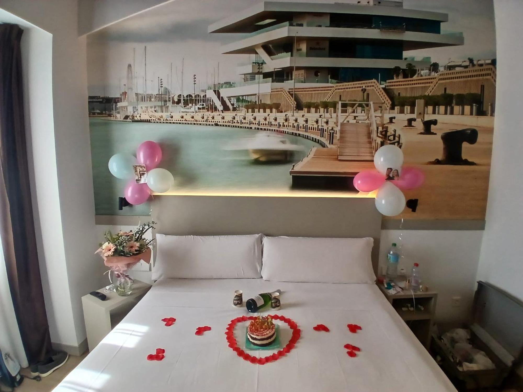 Hotel Bestprice Valencia Kültér fotó